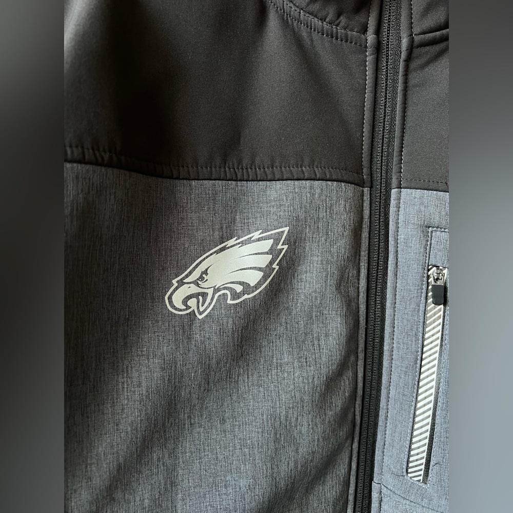 Men’s Eagles Jacket